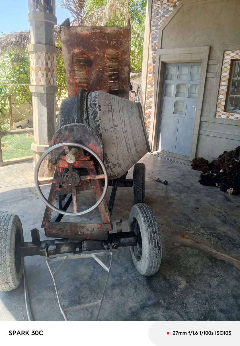 خباطه للبيع محرك سبعه ونص جفه جديد العنوان الرمادي ابو طيبان السعر خاص رقم الهاتف ***********
