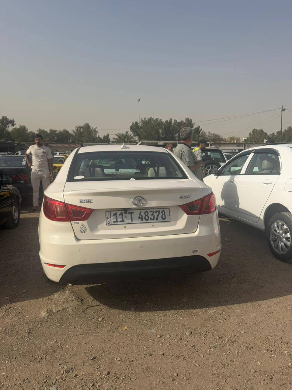 موديل ٢٠١٥ 
السعر ٦٥ بي مجال 
مكاني الدوره 
سياره خير من الله وبسمي ورقم الجديد گير ومكينه ياباني كورلا ماناقصه شي السياره حلوه 
***********
