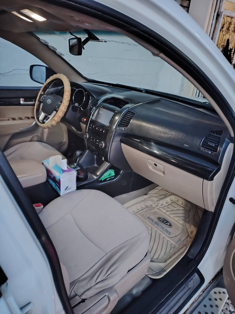 للبيع خليجي بسمي رقم أربيل سنويه ٢٧ بسمي مكينه ٢٤٠٠ اشاير بالمري سبعة راكب تبريد ثلاثة قطع شاشه بلاتوث حاكيه تحكم بالستيرن تايرات  بغداد النهروان السعر ١٢٧ ***********
