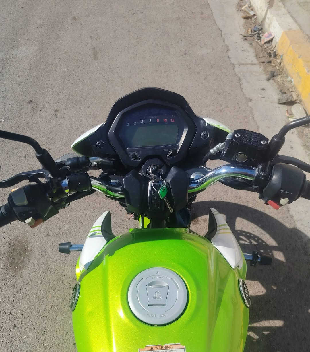 هاوجي بطح مديل 23 سجل انکليزي سنوییه ولوحات مکفول نضافه بالصور عل بلاد سعر 16 ونص بي مجال لاتصال ***********مکان فلوجه اذا مو شراي اعبره
