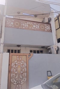 دار للبيع الموقع المشتل خلف قهوتي الذهبيه واجهه 4م و20سم والنزال 14 يت...