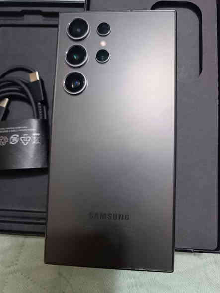 جهاز٢٤ اس الترا كامل ملحقات ذاكرة ٢٥٦ رام ١٢ للإستفسار الاتصال ع هذا الرقم.    ***********    إستعمال اقل ثلاث اشهر السعر ٩٠٠وبي مجال قليل
