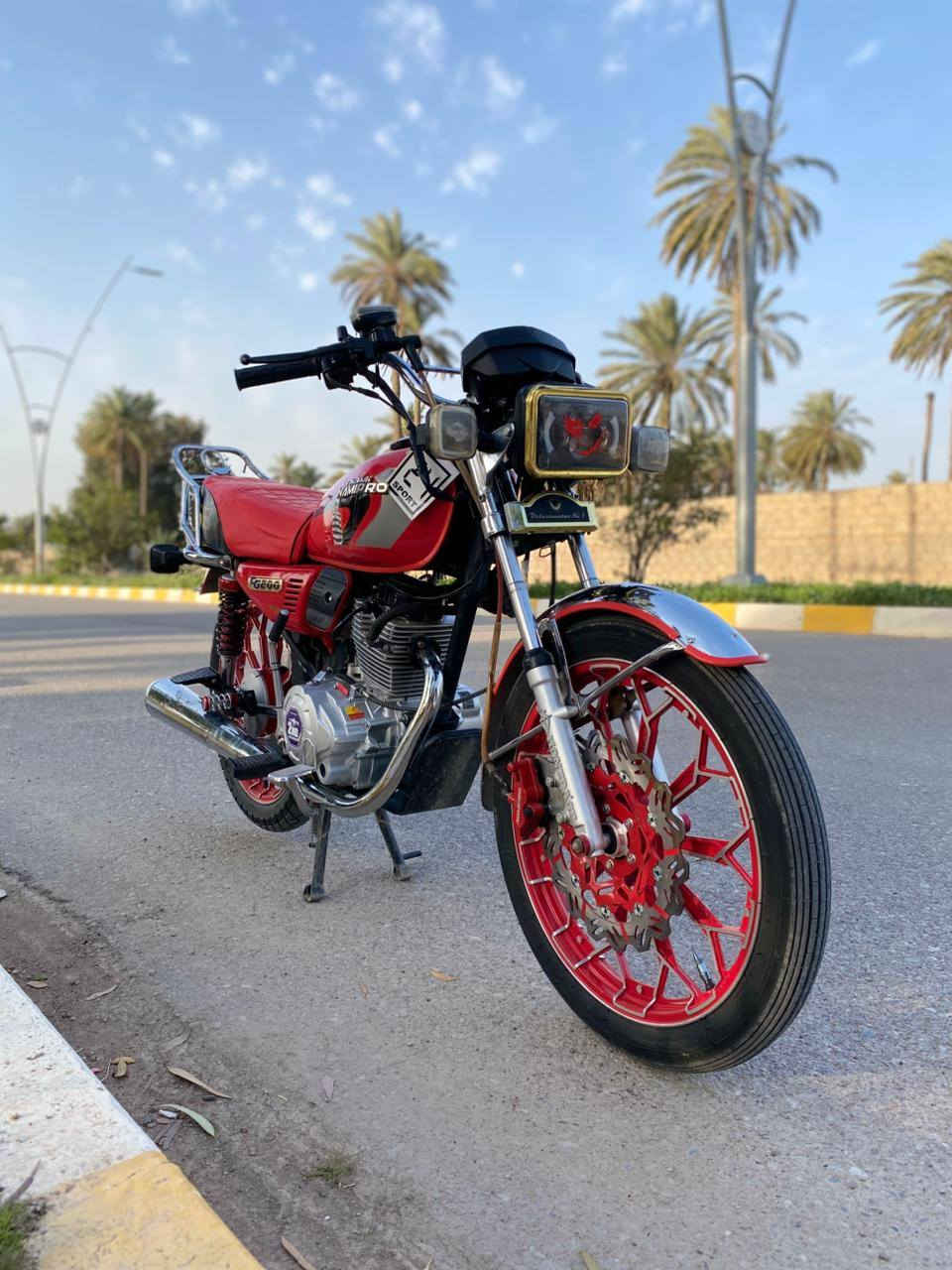 سلام عليكم دراجه للبيع موديل2024 نضيفه احله من الصور مكينه 200 مكفولة سعر 700 وبي مجال مكان ديالى سعديه 
***********
