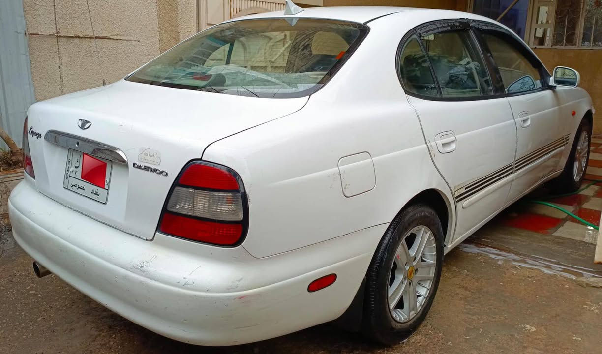 للبيع دايو لكنزا موديل 2001 محرك 2000 مسكر
كير اوتماتيك 
لون ابيض رقم بغداد مشروع موازي سنويه منتهية 
المحرك جيدا 
الكير جيد جدا 
بيها نقوصات 
درايم شفت الامامي رادله تبديل بي طكه خفيفه 
دبلات خلفيه 60٪
تبريد رادله غاز 
باور استيرن رادله تبديل مرات يثكل 
السعر 6 مليون  دينار عراقي 
 الغرامات والتحويل ونقل ملكيه ينزل من سعرها 
مع جزيل الشكر والتقدير 
***********
