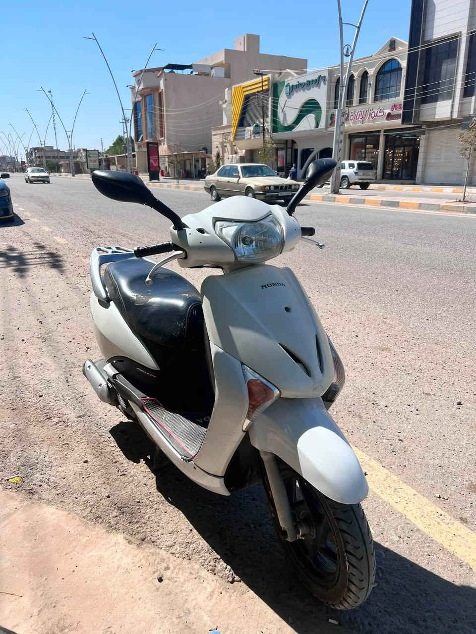 ليدي حديث كلش نضيف مكينه خرسه كفر الاصلي مكفول من كلشي سعر 725 تواصل اتصل
***********
