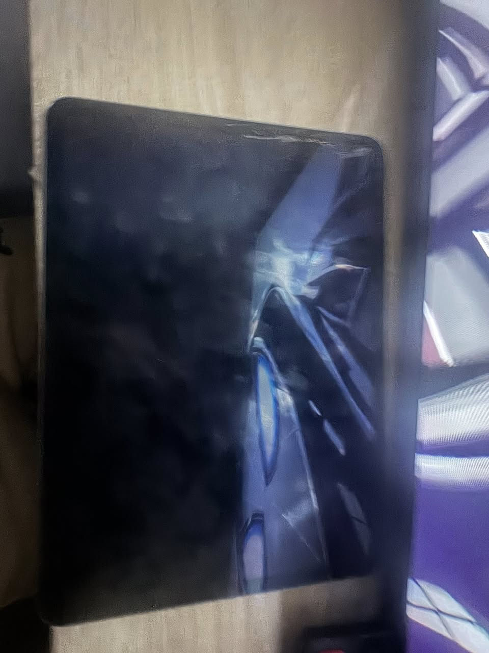 ايباد 11M2
ذاكره 256 
بطاريه 88
بي كسر شاشه بس ماله دخل يل حساس قطعه نضيفه شاشه ملمسها حلو تواصل خاص


**إذا كنت صاحب هذا الإعلان وتريد حذفه لأي سبب، رجاءا أرسل رسالة إلى الدعم الفني**