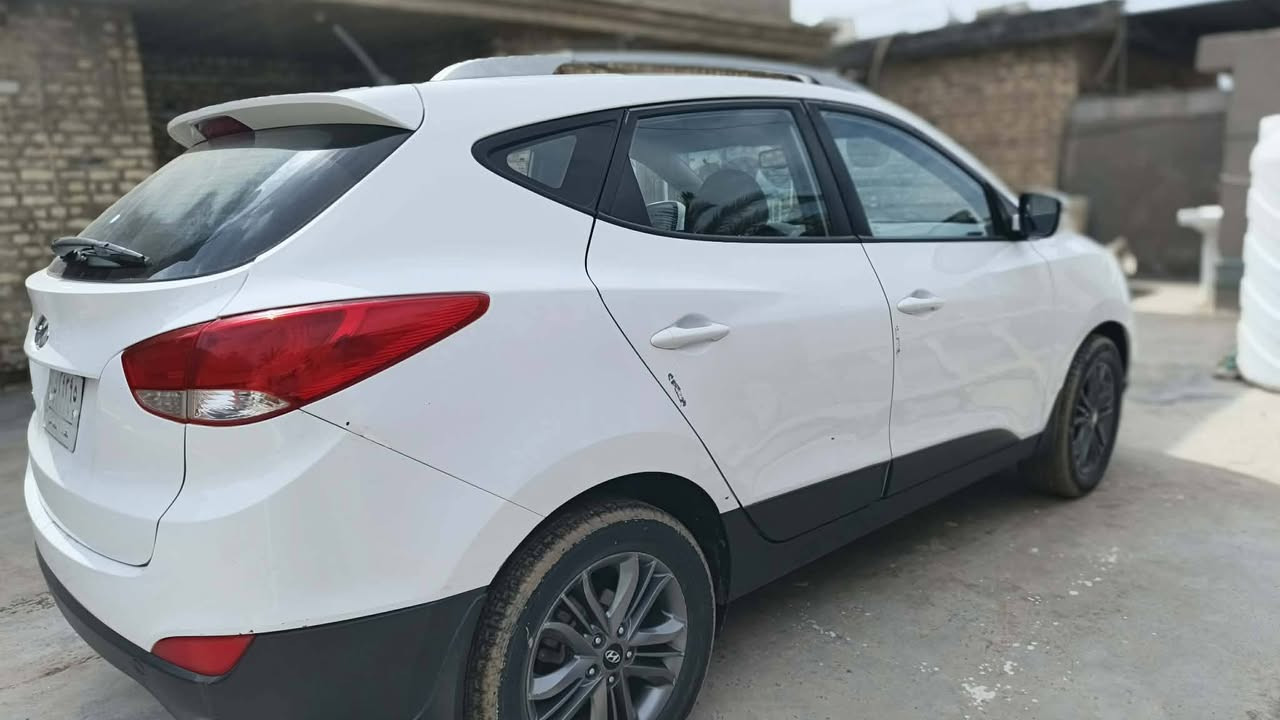 السلام عليكم توسان موديل ١٦ خليجي كير محرك مكفول سياره جاهزه مكفوله فقط بداية البنيد صبغ
***********
السعر ١٥٨ وبيه مجال
