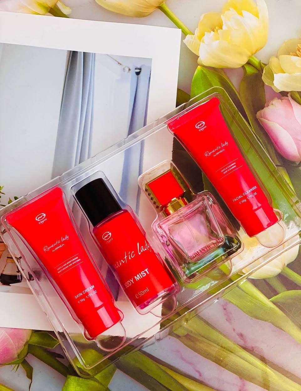 ❤️بكج عطور رباعي ❤️
🪭سيدة الرومانسية 🪭                 
يتكون من عطر +سبلاش
+شاور +لوشن

❤️عطر سيدة الرومانسية
التركيبة الزهرية من العطر الأصلي، ذو رائحة منعشة،و رومانسية و مبهجة.عطر ربيعي صيفي سينعشك طوال اليوم.خليط عطري فواح مثالي لكل الاوقات.يمثل هذا العطر المرأة الحرة والمحبة النابضة بالحياة

❤️سبلاش  سيدة الرومانسية للجسم من فكتوريا سيكرت ثابت لفترة طويلة يوفر لك الانتعاش والعطر المميز طوال اليوم

❤️غسول جسم سيدة الرومانسية
عطره رهيبببب بنات يجنننن ورغوة بيه فول تفتيح وترطيب للجسم

❤️لوشن سيدة رومانسية للجسم  ذو ترطيب عالي وممتاز للبشرة اللي هي بحاجة  إلى تغذية خاصة بأستمرار


**إذا كنت صاحب هذا الإعلان وتريد حذفه لأي سبب، رجاءا أرسل رسالة إلى الدعم الفني**