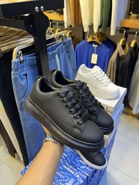 ملابس • جملة