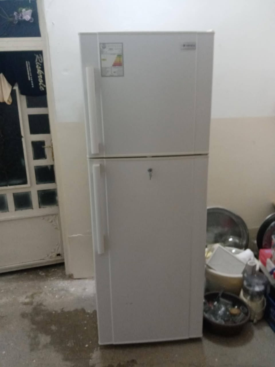 275شرط الشغل حجم كبير مشحونه غار نظيفه جدن جدن نقطة خيسان مابيها وشرط ابد ماتخيس اسمها دنكه الشاري يتصل على رقم ***********
