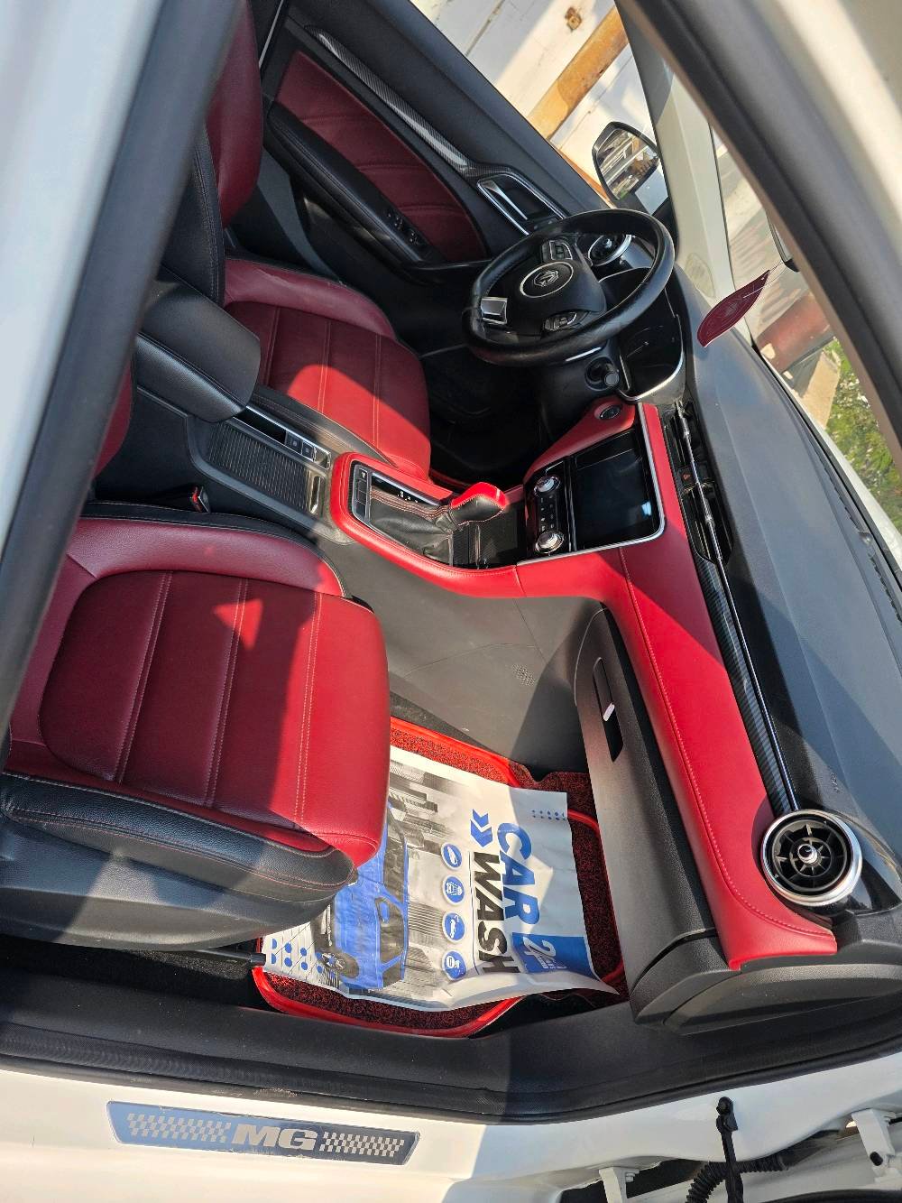 للبيع او للمراوس
السعر 112 مجال قليل جدا
مكان السيارة النجف 
موديل 2022 عداد 40 الف كيلو
اMG6 الفول مواصفات
رقم بغداد الجديد
محرك 1.5 تيربو
ناقل سرعة دبل كلتش7 سرعات
قوة المحرك 169 حصان
عزم الدوران 250 نيوتن / متر
مصابيح نهارية LED
مصابيح خلفية LED
مرايا كهربائية
اشارات في المرايا الكهربائية
مرايا قابلة للطي بشكل الكتروني
مقود جلد
مكابح توقف الكترونية EPB
مكابح انتظار الكترونية Auto Hold
نظام الثبات الالكتروني ESP
نظام توزيع قوة الكبح EPD
نظام مكابح المنعطفات CBC
نظام مراقبة ضغط الهواء في الاطارات
تكييف الكتروني ثنائي المنطقة
نوفذ كهربائية مع فتخ واغلاق اوتوماتيكي
مثبت سرعة 
ناقل سرعة في المقود ( بادل شيفتر )
بصمة
مسند يد خلفي مع حامل اكواب
مقود قابل للتعديل
شاشة 8 انش مع كاميرا
بلوتوث
مداخل USP مع شاحن
مداخل كهرباء 12 فولت
                                                           Android Auto                                                    
                                                        Apple Car Play                                                 
تحكم بالمقود
حساس خلفي
شاشة عدادات 3.5 انش
عادم مزدوج ( دبل اكزوزت )فتحة سقف
دوسات بنزين وبريك معدنية رياضية
ارضيات MG
ويل كب 18 المنيوم
اطارات بروجستون
مقاعد جلد
مقعد سائق كهربائي ب6 حركات
6 وسائد هوائية
نوفذ كهربائية مع فتح واغلاق اوتوماتيكي لجميع النوافذ نظام الاضاءة التلقائية
اغلاق النوافذ تلقائيا عن قفل السيارة
ضمان 6 سنوات او 200,000km ايهما اقرب
للاستفسار
***********
***********