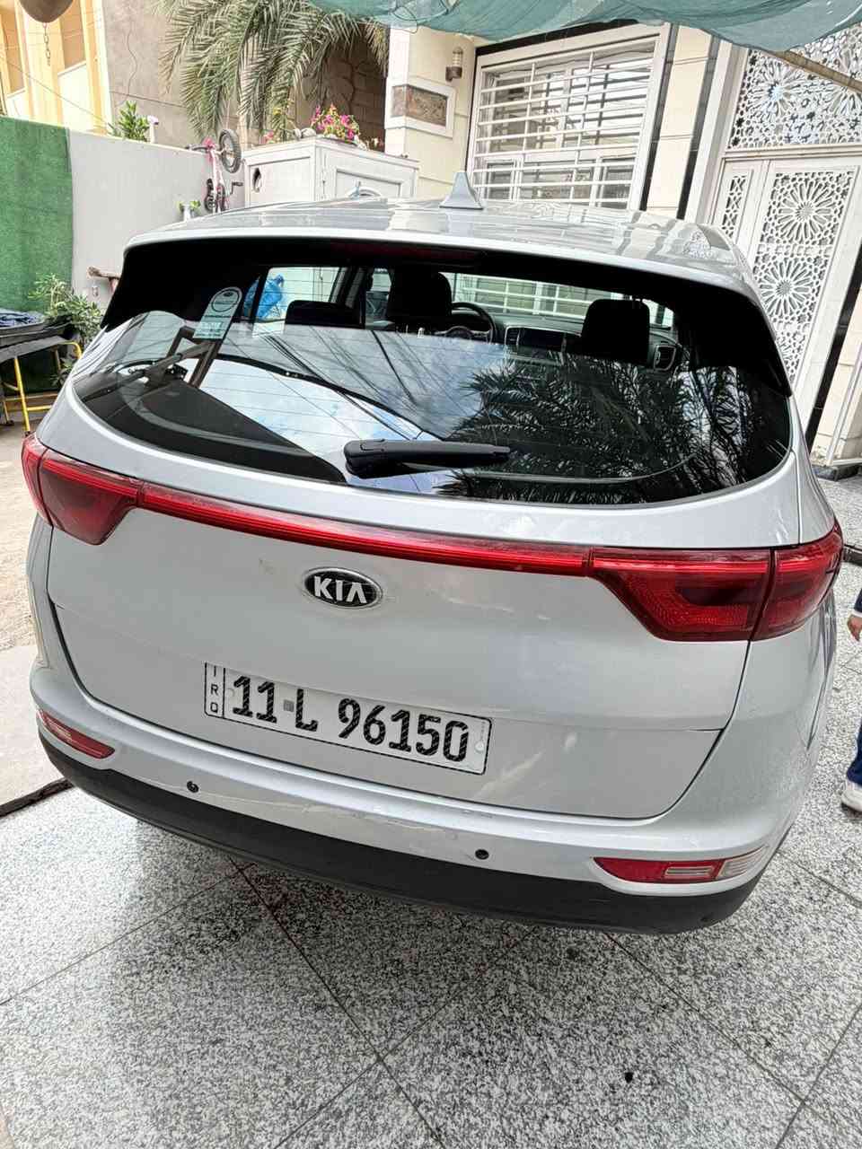 السلام عليكم كياسبورتج 2019 سياره جديده رقم بغداد محرك وكير شركه صبغ جاملغ بدون دواخل تبريد قطعتين السعر 138 مجال بسيط
محرك 2400
قطعتين تبريد
انظمه قياده عدد ٢
مري شفط
شاشه كار بلي
منظومه زنون
نحكم ستيرن جهتين
حاكيه بلوتوث
ماشيه 65الف
مكان سياره بغداد السعر 133
الرقم ***********
