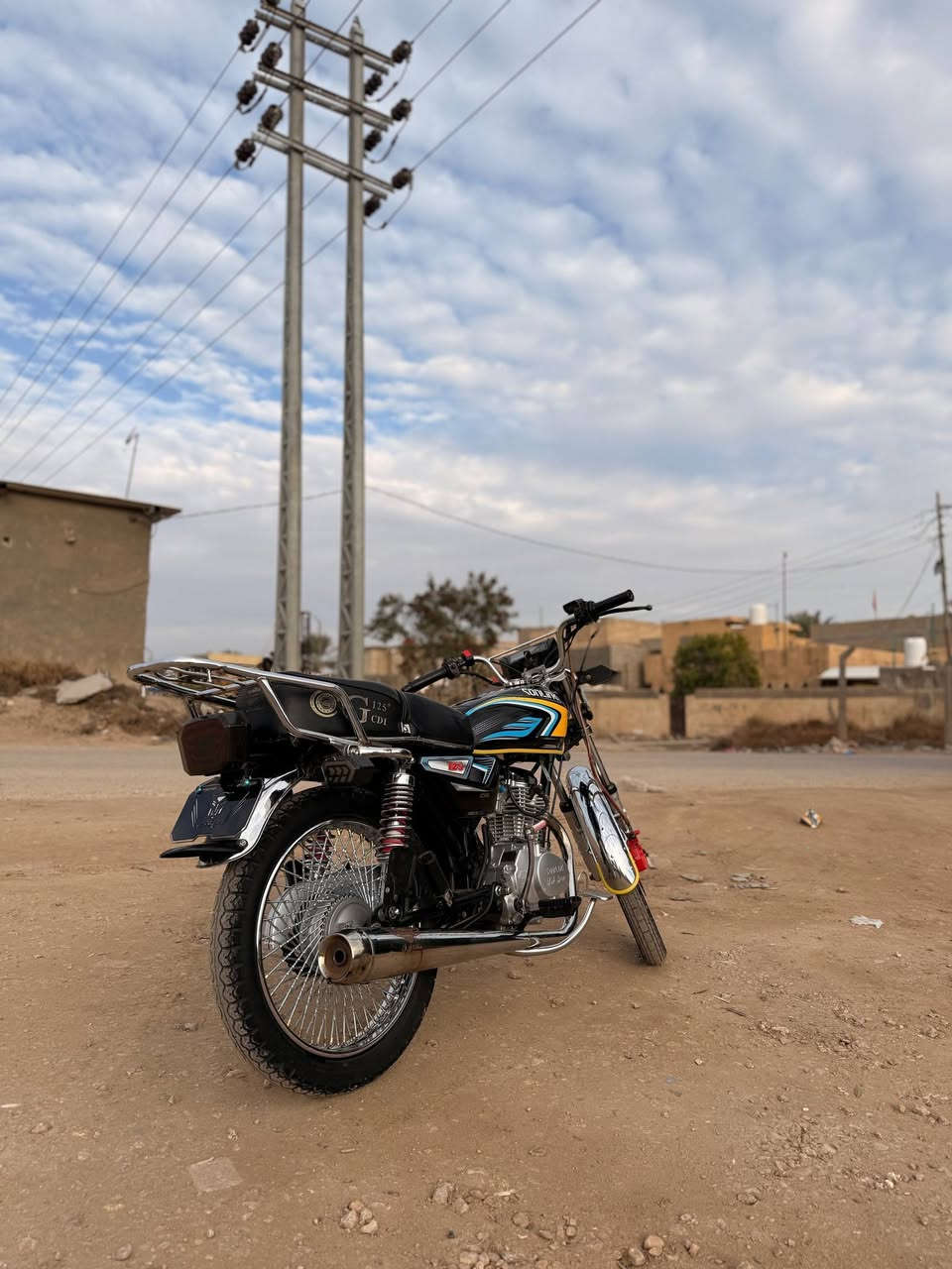 السلام عليكم
دراجه تايكر ٢٠٢٤ شكل ٢٠٢٥ للبيع

مكينه ما مفتوحه نضافه شوفت عينك. اوراق

السعر ٦٥٠ وبيهه مجال قليل

العنوان بابل محاويل

للاستفسار اكثر

***********
