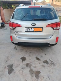 للبيع سورنتو خليجي موديل ٢٠١٣ شكل ٢٠١٤ مشروع وطني باسمي هزة جديدة رقم ...