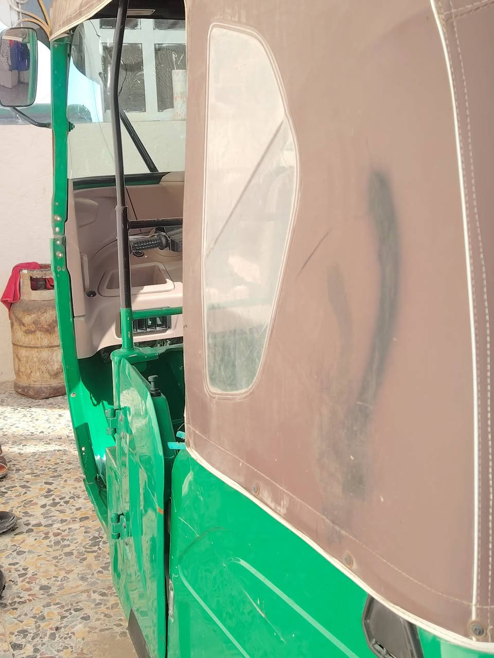 سلام عليكم البيع 21 شهر 11 مرقم
كامل بسمي مابيه ضربه بيها طخات معمرهن مكينه خير من الله لا تبيخير ولا تنقيص مكاني بغداد حي البتول سعر 7800 بيها مجال ***********
