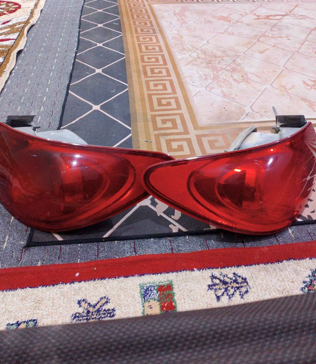 بگ لايت النترا أمريكي مقدس مع دبلات وفلنجات  السعر الكلي 150 ألف
***********
