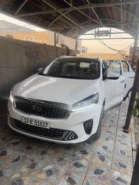 سورنتو مديل 20خليجي للبيع مكفول كفاله عامه مع سونار  رقم تليفون 077346...