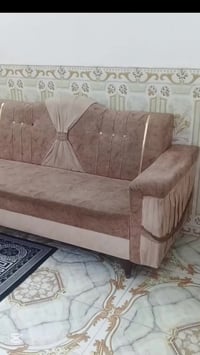 تخم ديوان للبيع ١٣ قطعه 07853983421 سعر 600 وبي مجال قليل