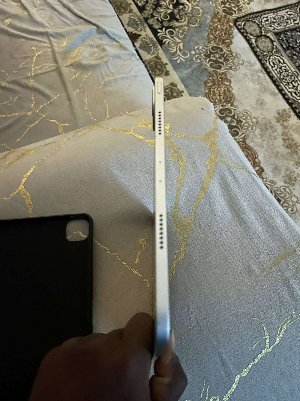 السلام عليكم ايباد 11برو m2الجهاز نضافته 99ب الميه ذاكره 128بطاريه 91الشاشه 144هيرتز تجي و تشوف بعينك سعره 650 للاستفسار ***********
