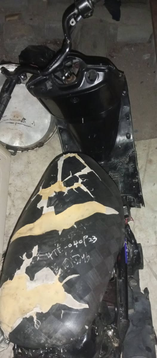 دراجه مكينه ماكس عليه شلعه تخبل البيع سعر 200 وبيه مجال قبله حي الشهداء *********** وتساب صفحه مل هندر تخرط رادله صفحه تشتغل كلشي مابيه
