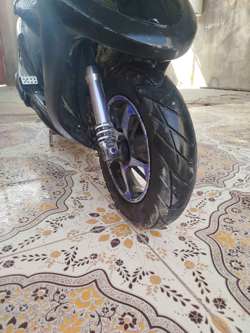 ماكس عدله البيع 49 سلف هندر لايت بكلايت بس الشاير مايشتغلن كلوبات يرادلهه نهضتهه موكلش قويه مشيهه معدل 
السعر 600وبيهه مجال البصره قضه القرنه ***********
