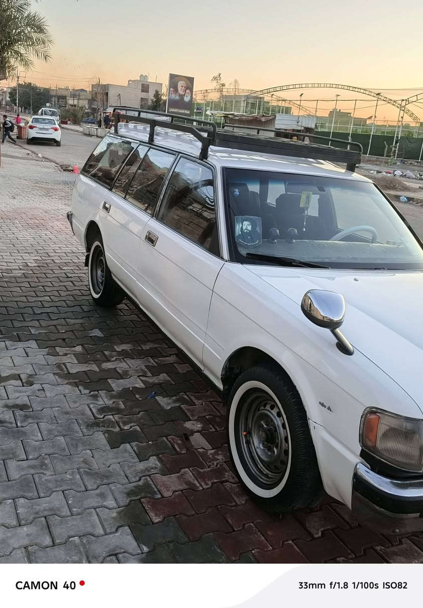 سوبر سيدان يسرة بلاد مصبوغه جماليمه
تخم تأثير مكينه فيفيتي سيارة جاهزة كامله كبل الشارع 

السعر ٥٧
*********** ابسمي السيارة
