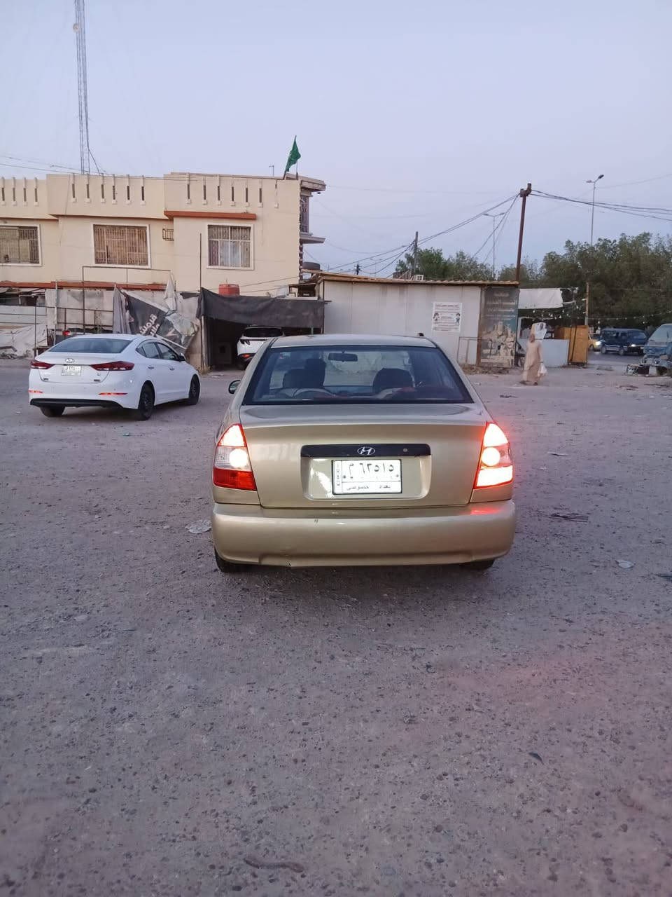 السلام عليكم للبيع سيارة هوندا فيرنة موديل 2002 رقم بغداد سيارة بلادية بدون حادث مصبوغة عام جمالية فقط كير اوتو مكينة كير خير من الله السعر 44 رقة او بيها مجال للاستفسار الاتصال على الرقم *********** المكان بغداد حي الجهاد
