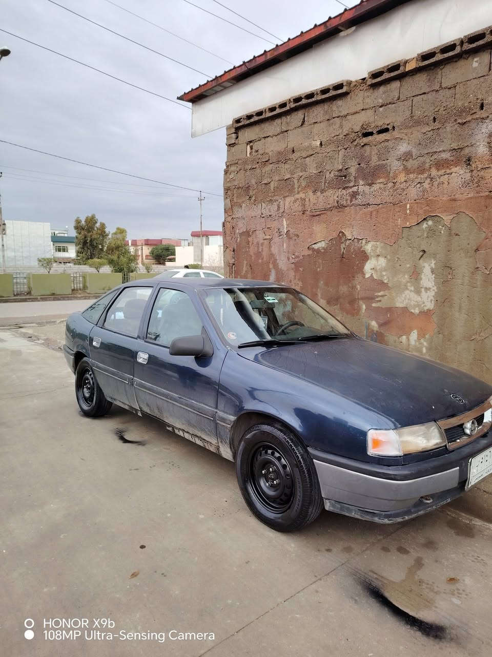 سلام عليكم فكترا موديل ٩١ محرك ١٦ مشروع وطني الل ٢٨ دفتر بانزين موجود شرط التحويل السعر ٣٤وبي مجال المكان كركوك رقم ***********
