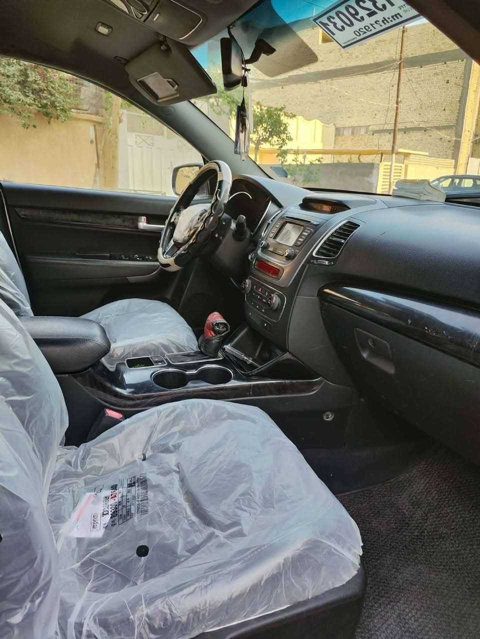 يالله سلام عليكم للبيع كيا سورنتو موديل 14 امريكي مواصفات وشكل الخليجي رقم بغداد نكليزي هزة وسنويه جدد سنويه نهايه 30 مكينه 2400 مكينه كير جدد 7 راكب تبريد ثلج لون مميز  كشنات جلد + كشنات تدفئه اشاير مري كامرة خلفيه حساسات خلفيه صاج ملكي يدات نيكل دبل شباك الايت ابو الحاجب منضومه زنون عالي وناصي ستائر خلفيه كشن كهرباء ويل كب خليه حداديه خير من الله مكينه لاتبخير ولاتنقيص حادثه ( صبغ عام اثر كلبه) مكفوله من الكصه شواصي لغود دواخل زبد سيارة نصبته وكعدة كلش حلوة بعد احلا من صور  سيارة جاهزة. ماعايزة شي م مكاني النجف حي النصر. مستعجل السعر 112 رقم الغير متواجد عل نت فقط اتصال***********
