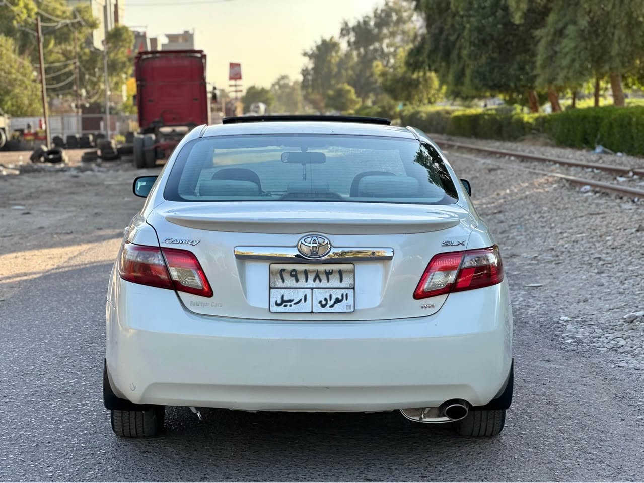 سلام عليكم تيوتا كامري 2010 خليجي GLXسياره مكفوله بدون صبغ بدون تبديل بدون حادث بيه شبر بارد فقط 
موصفات سلايت كشن كهرباء تحكم استيرن  داخل اصفر تبريد مركزي تبريد ثلج 
محرك 2400 vvt
تخم تاير جديد حداديه جديده مابي اي نقص جاهزه 
رقم اربيل ابشرط تحويل 
سعر 119 بيه مجال بسيط جداا 
مكان سياره بغداد الدوره 
استفسار اتصل 
*********** بغداد, العراق
