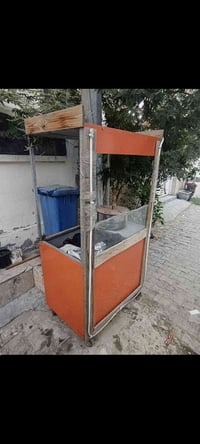 السعر ١٧٥ رقمي 07818548389