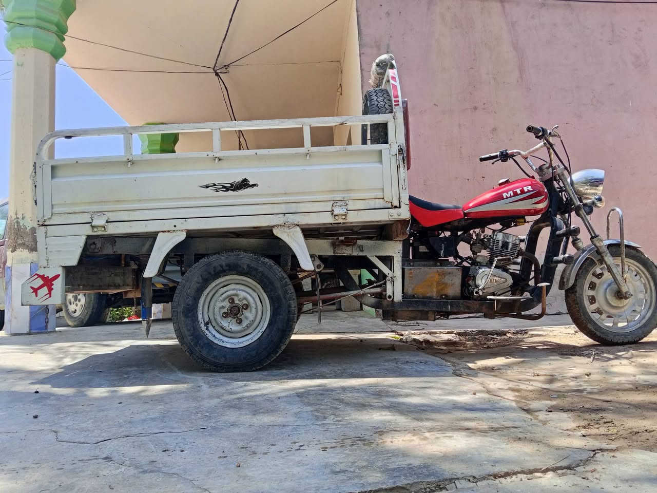 السلام عليكم
ستوته امتيار للبيع 
بدوان اوراق  محرك كير مكفولات كهربائيات كله شغال نكرة سلف كور جديد شرط ترايك وين متريد تجفيت جديد عسحك 
/العنوان بعقوبة _ناحية العبارة _زاغنية قرب الامام ابو نجم


**إذا كنت صاحب هذا الإعلان وتريد حذفه لأي سبب، رجاءا أرسل رسالة إلى الدعم الفني**