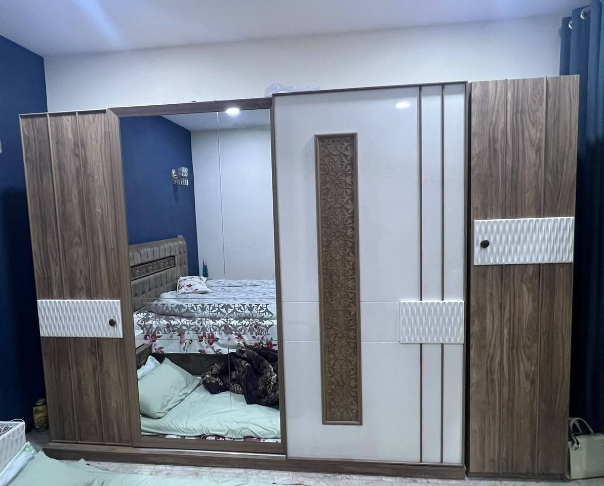 السلام عليكم ورحمة الله وبركاته
غرفة نوم تركية مستخدمة قليل جداً للبيع كما موضح في الصور اخذتها ب٣ ملايين و٧٥٠ وعارضها بمليون و٧٥٠ الف وبيها مجال ان شاءالله العنوان بغداد / اليرموك / حي الداخلية /***********
