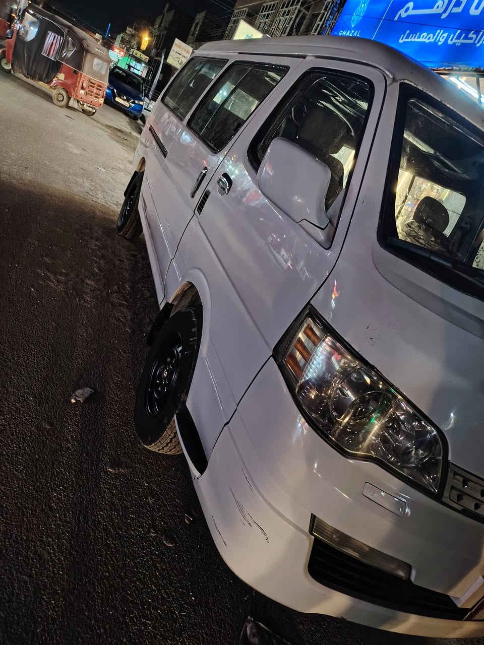 السلام عليكم اخوان جنبي موديل ٢٠١٤ استلام ١٩ مكفوله عده الجنه بيه صبغ الباقي كفاله عامه كير محرك اكسل شواصي تدفه تبريد شغال حداديه جديده دوشمه جديده *********** مكاني بابل السعر ب١٠٥ وبيه مجال شي قليل
