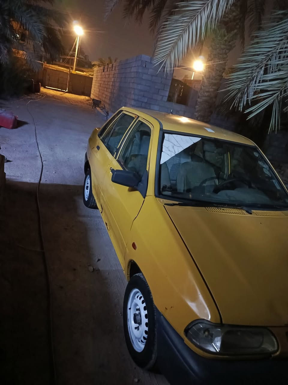 سلام عليكم سايبه مديل ١٢ مكينه وكير وحداديه تخبل تخم تاير جديد تبريد شغال عرضانيه جديده باتري جديد مصفرا غرامات هيئه عليهه ٢٠٠ مكاني ابو الخصيب سياره ب١٨ بيهه مجال 
***********
