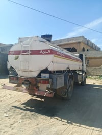 للبيع تنكر سكانيا 113موديل 1993 رقم بغداد دولي بسمي شرط تحويل كير محرك...