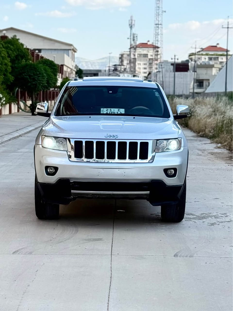 ***********📞📞📞📞

‏Jeep laredo 2011 over land📦 
‏‎جێب لاريدۆ  مۆدێل (2011) ليمتد 
‏‎مواسەفات :
‏‎🔹دەبڵ ئەکسل 
🔷سنوق جەگ
🔹 ئۆفەر لاند 
🔹کشن جلد ناو قەیسی 
🔹پانۆراما
‏‎🔹بەسمە 
🔹کوشن کارەبا و کوشن سارد و گەرم 
‏‎🔹شاشە و کامێرا
‏‎🔹ئۆتۆ ستۆپ
‏‎🔹تەبرید مەرکەزی
‏‎🔹بلاجکتۆر
‏‎🔹لایت عەدەسە 
‏‎🔹سوکان ڤۆلێۆم
‏‎🔹تەحدید سورعە 
‏‎🔹نیزامی ئیکۆ
سەیارەکە تەنیا دوو پاچەی بۆیاخە بێ ناو گرتن بێ ئیرباگ‏‎
سێرڤزی کامل هەموو گیانی تازە کراوە بێ کەم و کوڕی و بێ نوقسانیە 
‏‎چوار تايه ی تازەی  بۆ بەستراوە 
تەحويل و خەرامه به شه رت
‏‎شوێن: سلێمانى
سەیارەکە بەناوی خۆمەوەیە
***********📞📞📞📞📞 السليمانية, العراق
