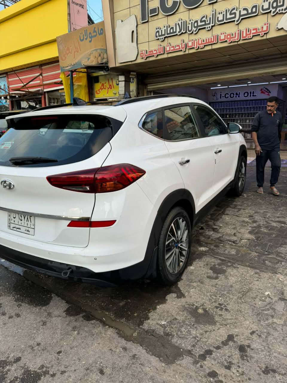 السلام عليكم
توكسان٢٠٢٠ للبيع 
خليجي فول مواصفات 
بنوراما 
بصمه 
كشنات كهربائيه 
كشنات تدفئه 
رقم انكليزي الجديد 
رقم بغداد 
مكينه ٢٠٠٠ المرغوب 
ماشيه ٩٨٠٠٠ كيلو متر 
سايد بريك بل رجل 
السياره نضيفه مكفوله بيهه بارد بل جاملغ الامامي قليل اقل الشبر 
صوره البارد موجوده بل منشور
السياره نضيفه كلش 
مال جناي 
السعر خاص او اتصل عل رقم 👇🏿
***********
