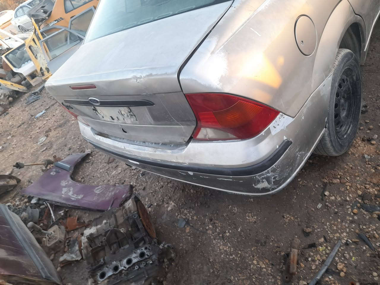 يا الله سلام عليكم من رخصت لدمن المحترم خوان تم تفصيخ فورد فكس وان مكينة وكير حاوية كير اتو شتحتاج غراض تصل علي رقم *********** مكاني مشروع المسيب شارع ابو جاسم
