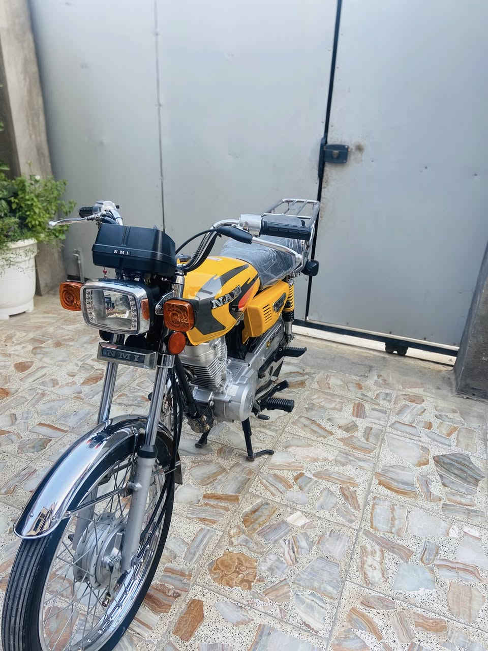 السلام عليكم دراجة  نامة شلامجة. للبيع.مديل ٢١اوراق صولي سعرهة مليون و٢٥٠  *********** بي واتساب
