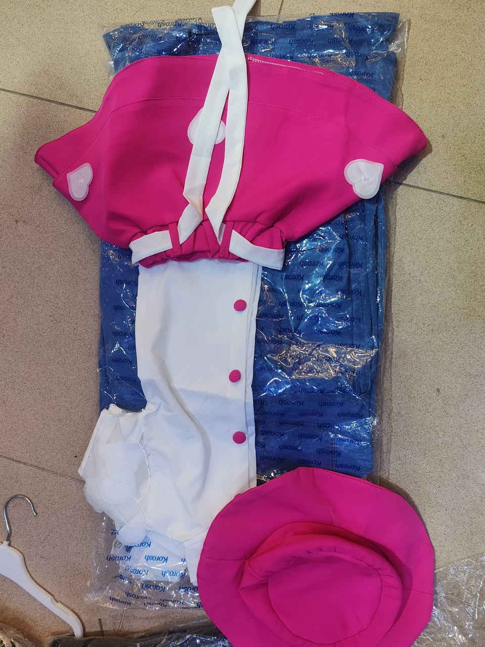 من ازياء پولو
طقم بناتي 3 قطع
يلبس من عمر 2 سنه....... لحد 6 سنوات
العنوان طوز خورماتو سوق


**إذا كنت صاحب هذا الإعلان وتريد حذفه لأي سبب، رجاءا أرسل رسالة إلى الدعم الفني**