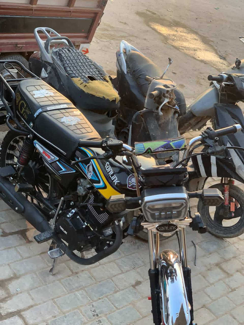 دراجه٢٥ منفيس بصمات مري كامله مكمله السعر ٨٠٠ او بيه مجال خابرني مراسله مارد ***********
