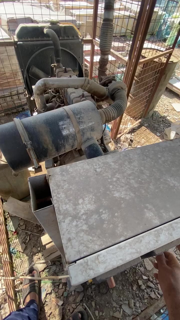 مولد بيركنز صيني 37 كيفي / 54 امبير للبيع بغداد سيطرة تبادل ابو غريب


**إذا كنت صاحب هذا الإعلان وتريد حذفه لأي سبب، رجاءا أرسل رسالة إلى الدعم الفني**