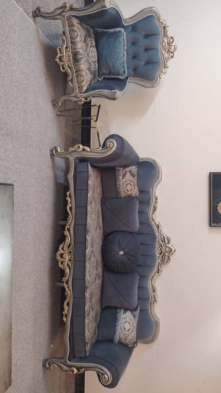 كاونتر ١٠٠ طباخ ٥٠ وبي مجال جديد
تخم وصل ماته موجود واحد ونص. وبي مجال صار علينه أكثر ***********
مكان سيديه
