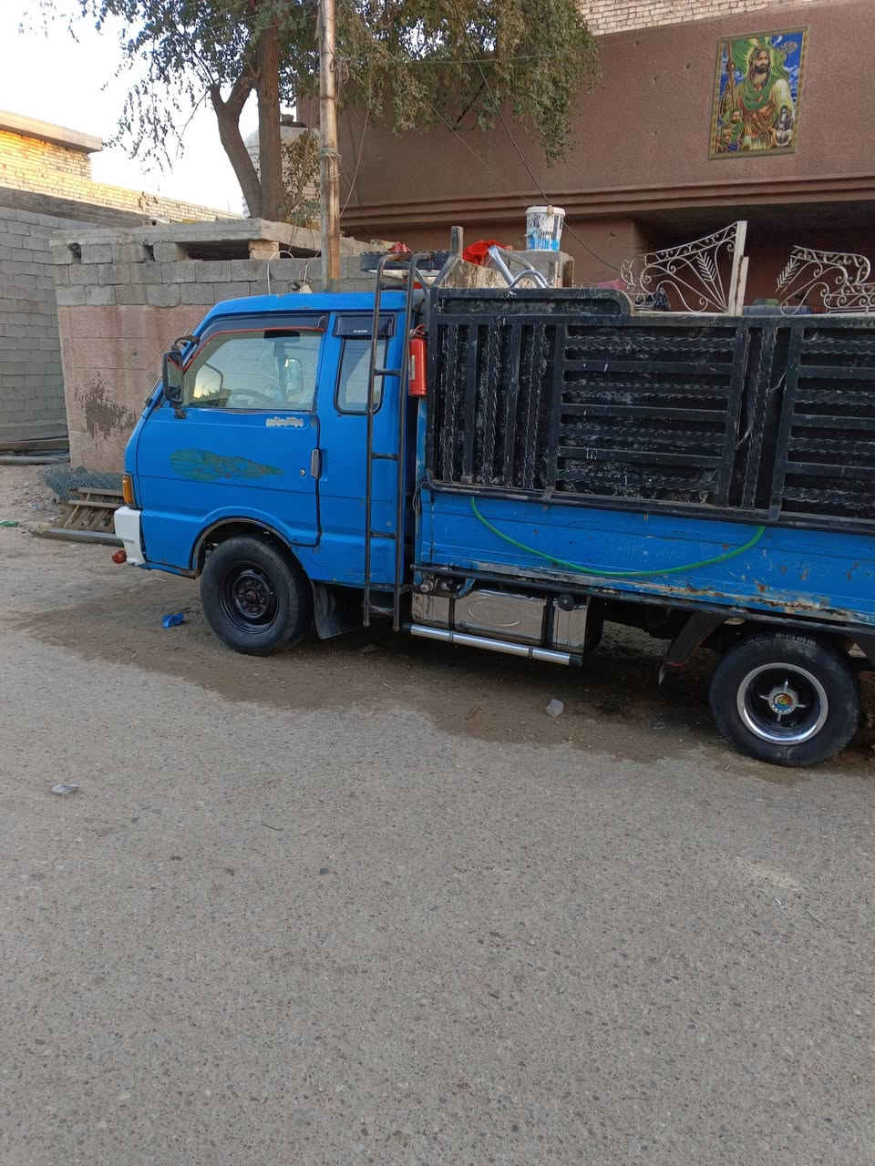 سلام عليكم بنكو 94جاهزه من كلشي كهراءيات وكسن وشاصي وكير سياره كبل الشقل ***********
