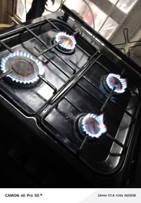 ٦٥ • الكترونيات