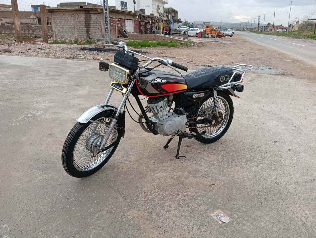 موديل 2019
ماطور إيراني تايكر اربعه كير ماطور شرط مامفتوح وايرمانيه شغاله السعر 375 مكاني عياضيه رقمي / ***********
