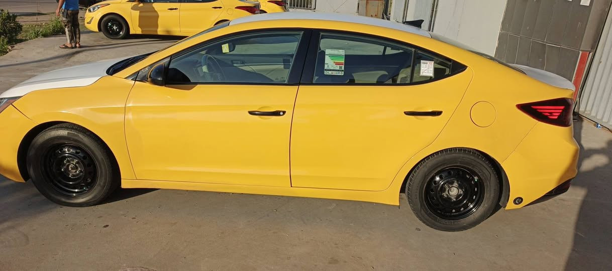 السلام عليكم 
النترا 2020.   : ////
وارد امريكي //تبديل جاملغ وتصليح البنيد 
ماشية.    140 شرط لفحص
محرك.  2000. دوش.   // منضومة غاز
كير// سفتي 

حساس امامي خلفي 
3 انظمة قياده 
دوشمة عام 

  سنويه جديده 
شاشه السلام عليكم 
النترا 2020.   : ////
وارد امريكي //كلين تايتل
مكفوله كفالة عامة 
ماشية.    87 شرط لفحص
محرك.  2000. دوش.   // منضومة غاز
كير// ايتي

حساس امامي خلفي 
3 انظمة قياده 
دوشمة عام 

رقم انكليزي هزه وسنويه جديده 
شاشه اعطال 

سياره جديده ماناقصها اي شي 
السعر. 125$$
عنواني   بغداد
***********📲
