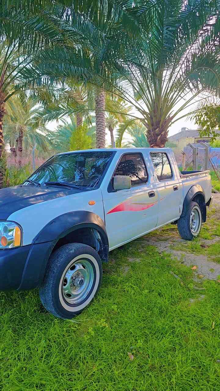 للبيع بيك اب نيسان  دبل قمارة موديل 2011
لون أبيض – رقم البصرة  – السيارة باسمي
حادث خفيف (دعامية ولاينات)
المحرك بيه خيط تنقيص، كل 500 كيلو ينقص ربع دهن
التبريد شغال، الفورويل شغال
السيارة مداورة يوم ثاني وجاهزة للاستخدام
السعر النهائي 90 دولار قفل


**إذا كنت صاحب هذا الإعلان وتريد حذفه لأي سبب، رجاءا أرسل رسالة إلى الدعم الفني**