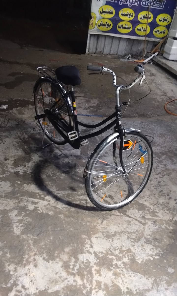 🔺🔺🔺السلام عليكم🔺🔺🔺
بايسكل سانتوس حجم 27 بريك امامي خلفي نضيف وكالة فوللل

السعر 70 وبي مجال..  مكاني بغداد عامرية شارع مضيف 🌿🌿
الرقم ***********
